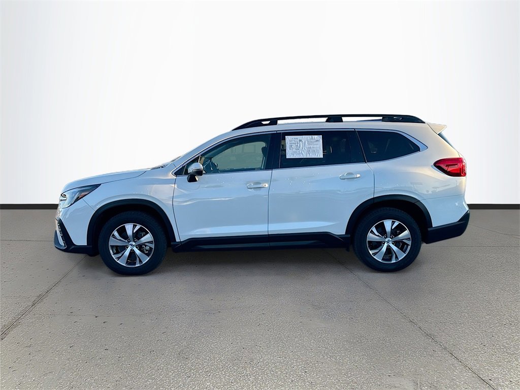 Used 2023 Subaru Ascent Premium w/ Convenience Package image 4