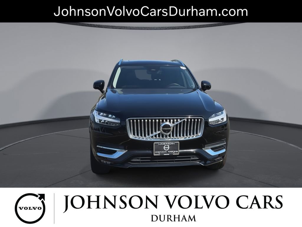 Used 2023 Volvo XC90 B6 Plus w/ Protection Package Premier AWD/4WD image 3