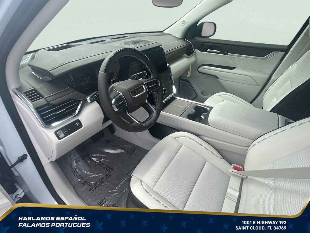 New 2026 GMC Acadia Denali w/ Super Cruise Package FWD image 16