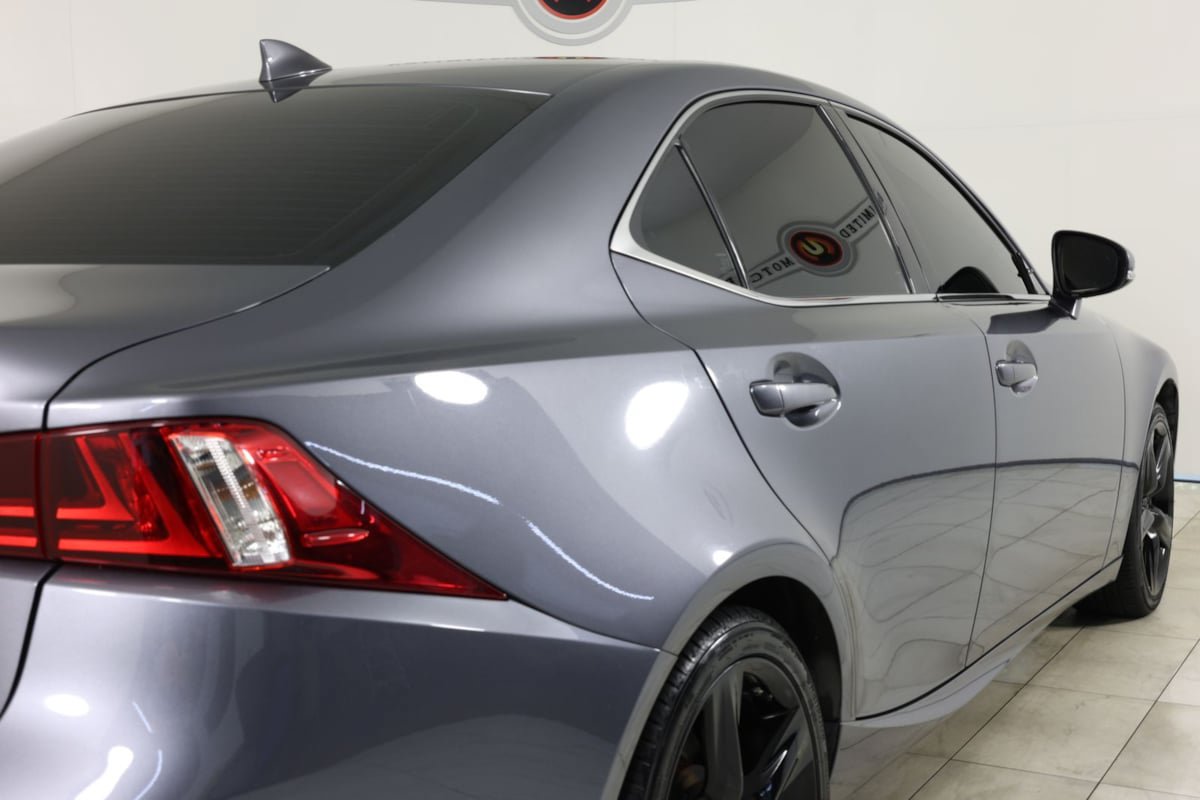 Used 2015 Lexus IS 350 AWD w/ Luxury Package image 44