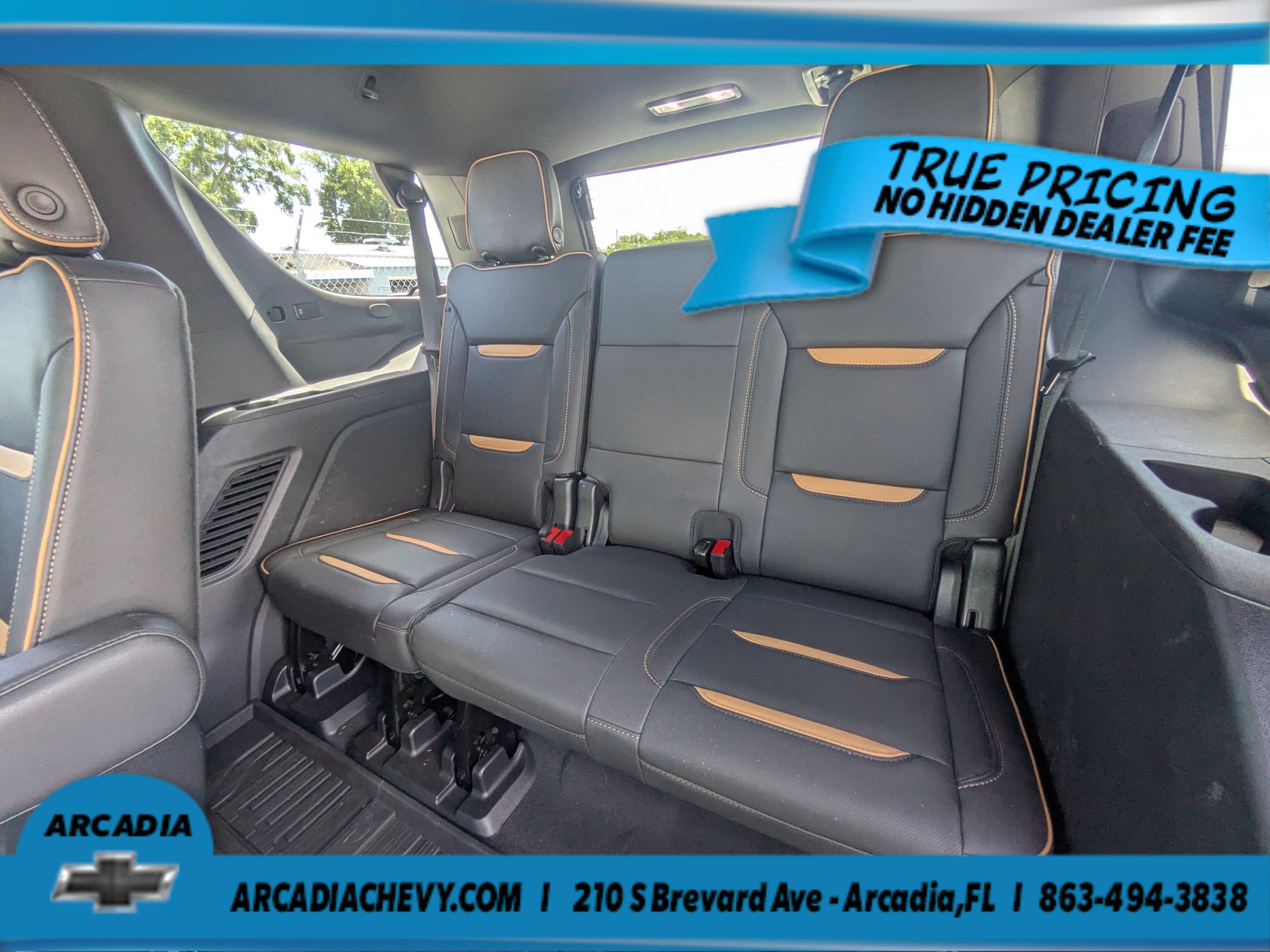 Used 2023 GMC Yukon AT4 AWD/4WD image 15