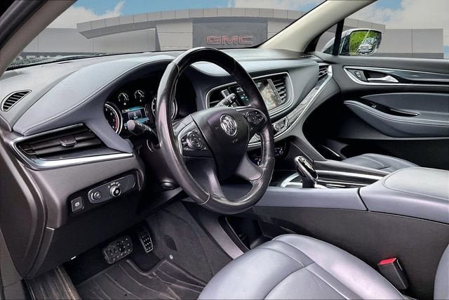 Used 2018 Buick Enclave Premium w/ Experience Buick Package AWD/4WD image 13