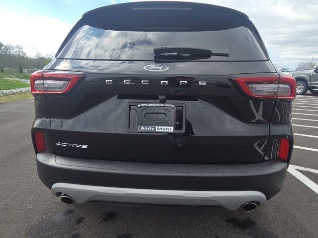 Certified 2023 Ford Escape Active w/ Cold Weather Package FWD image 9