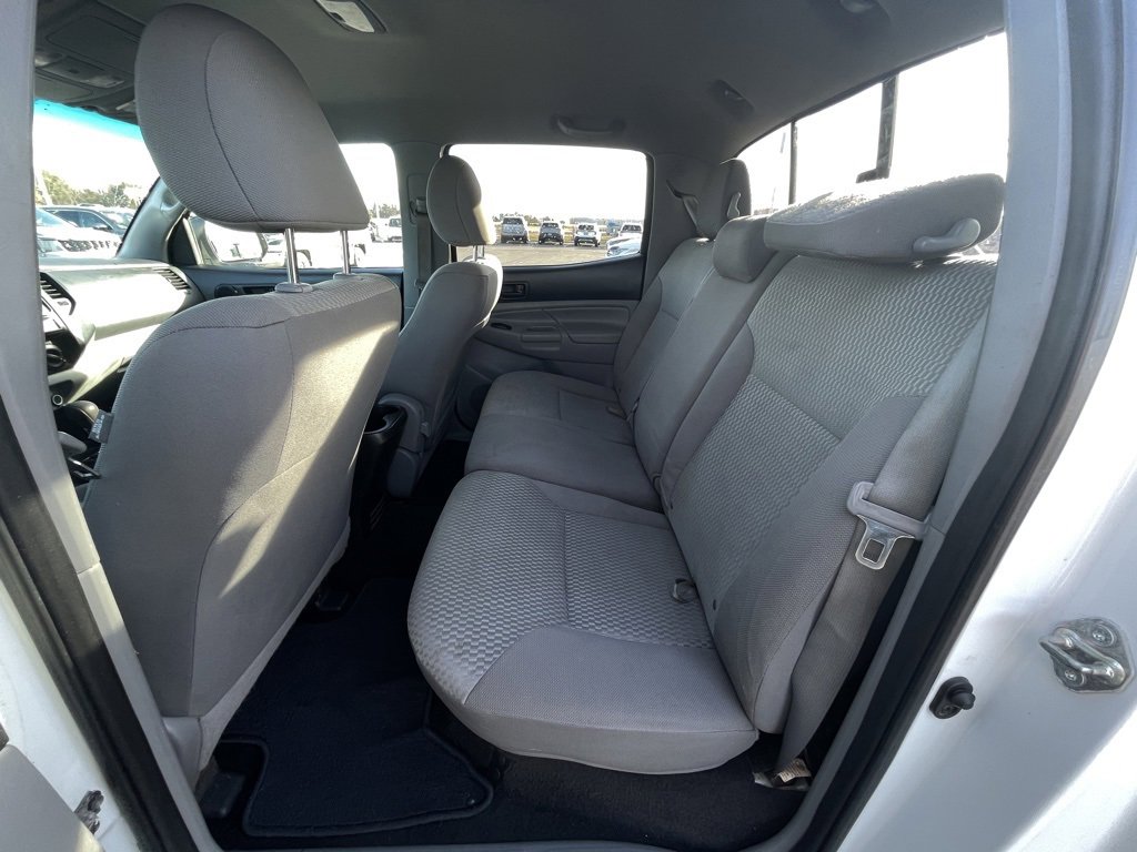 Used 2014 Toyota Tacoma PreRunner image 23