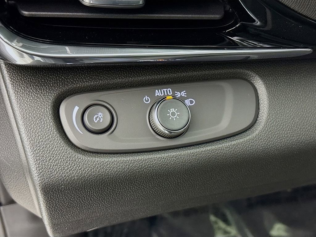 New 2026 Buick Envista Sport Touring w/ Convenience I Package image 10