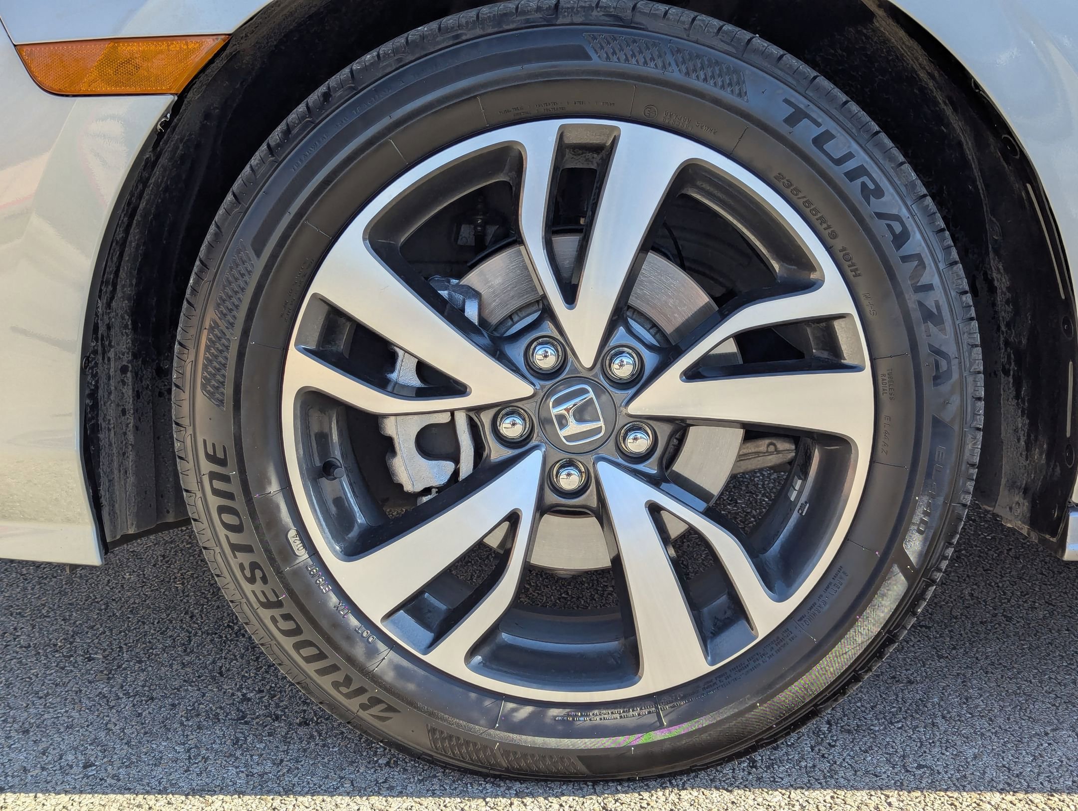 Used 2024 Honda Odyssey Touring image 29