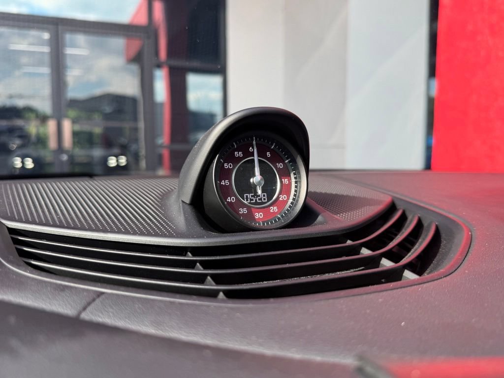 Used 2020 Porsche Taycan 4S w/ Performance Package AWD/4WD image 19