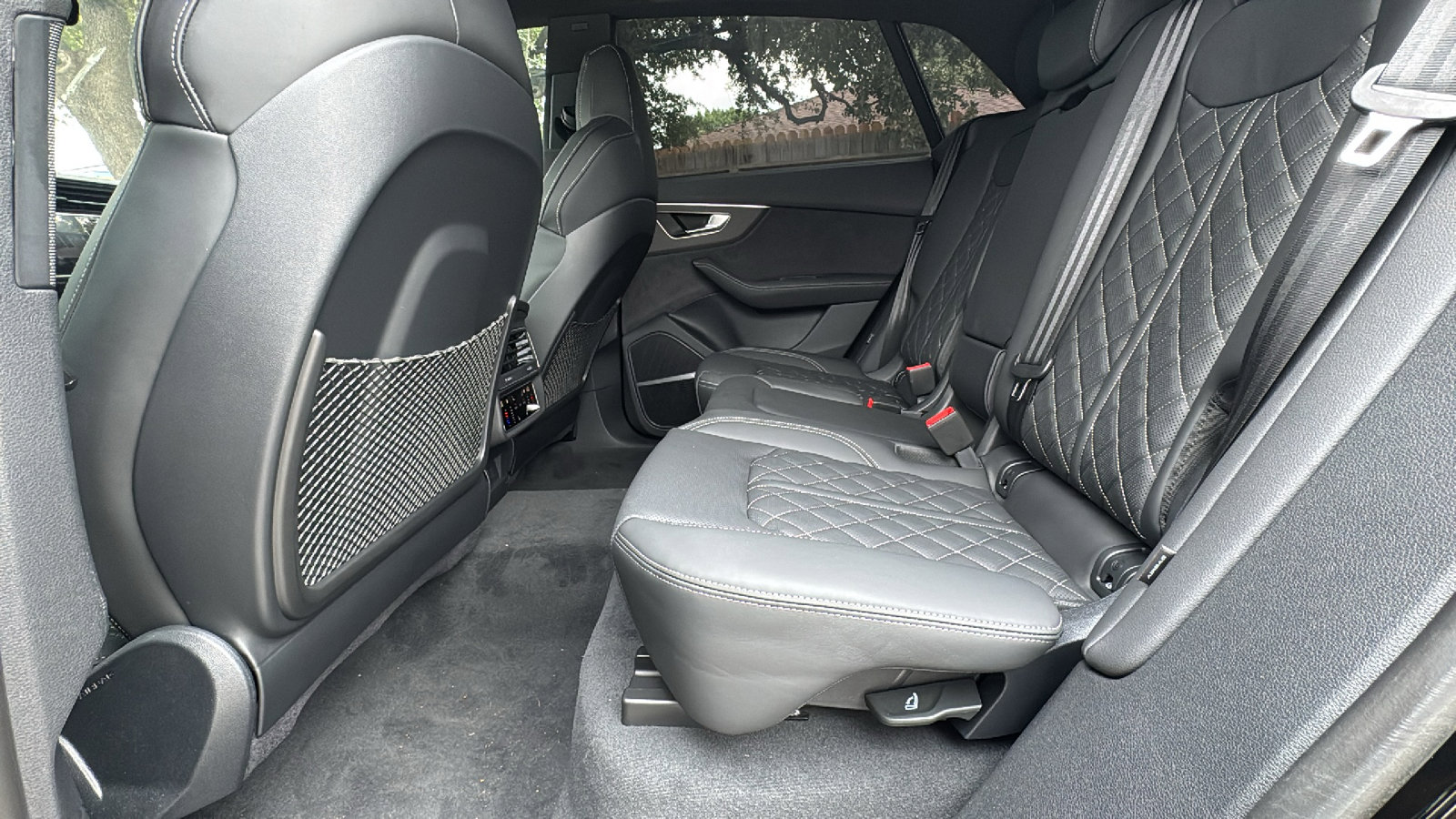 New 2025 Audi SQ8 Premium Plus image 15