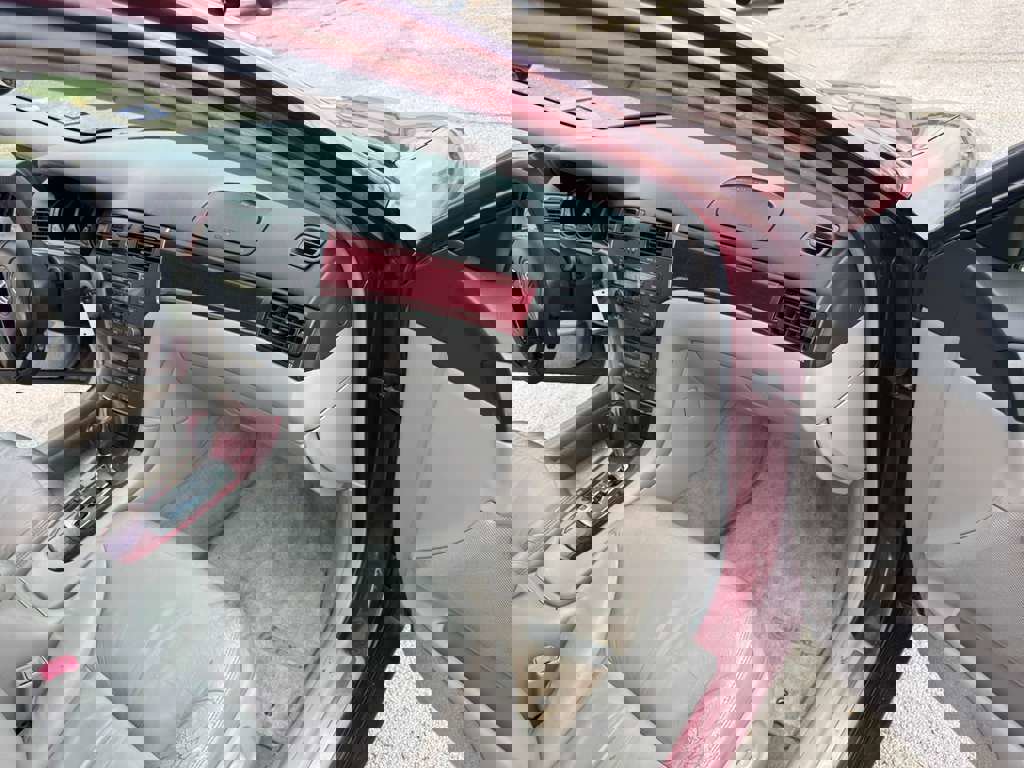 Used 2004 Lexus ES 330 image 8