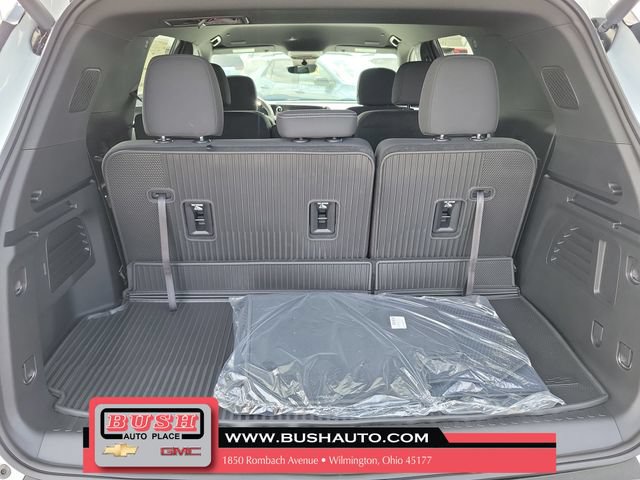 New 2026 Chevrolet Traverse LT w/ Driver Confidence Package FWD image 8