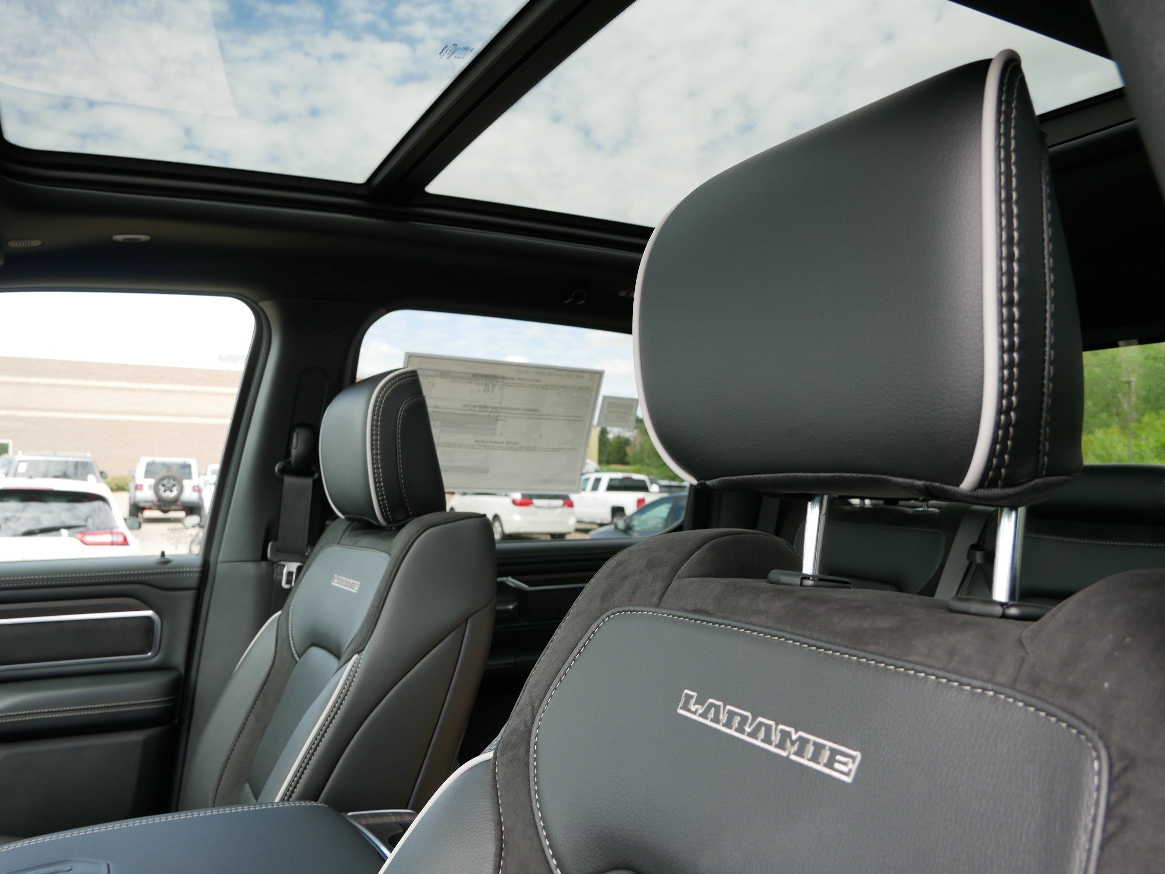 New 2026 RAM 1500 Laramie w/ Night Edition AWD/4WD image 14