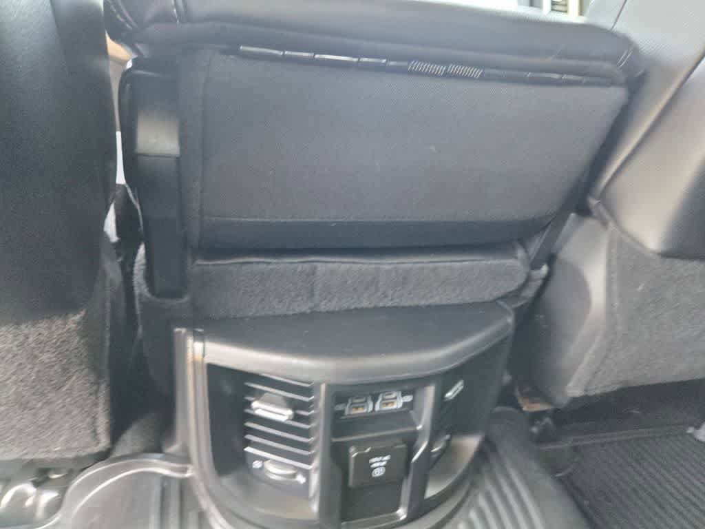 Used 2023 RAM 2500 Laramie AWD/4WD image 13