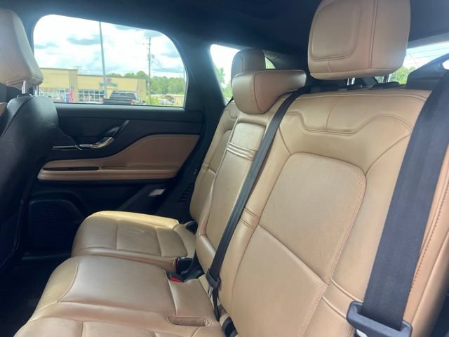 Used 2022 Lincoln Corsair Reserve w/ Elements Package FWD image 28