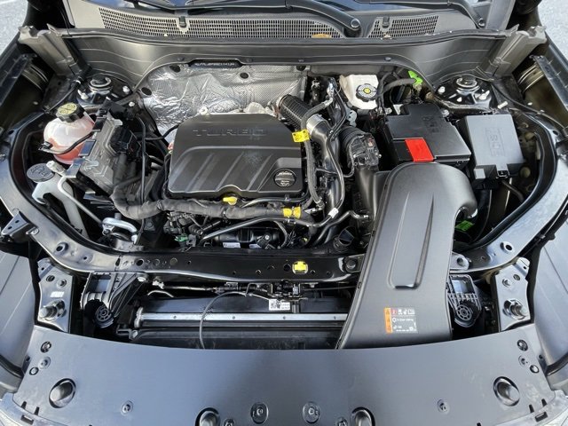 Certified 2025 Chevrolet Trax RS w/ Sunroof Package image 20