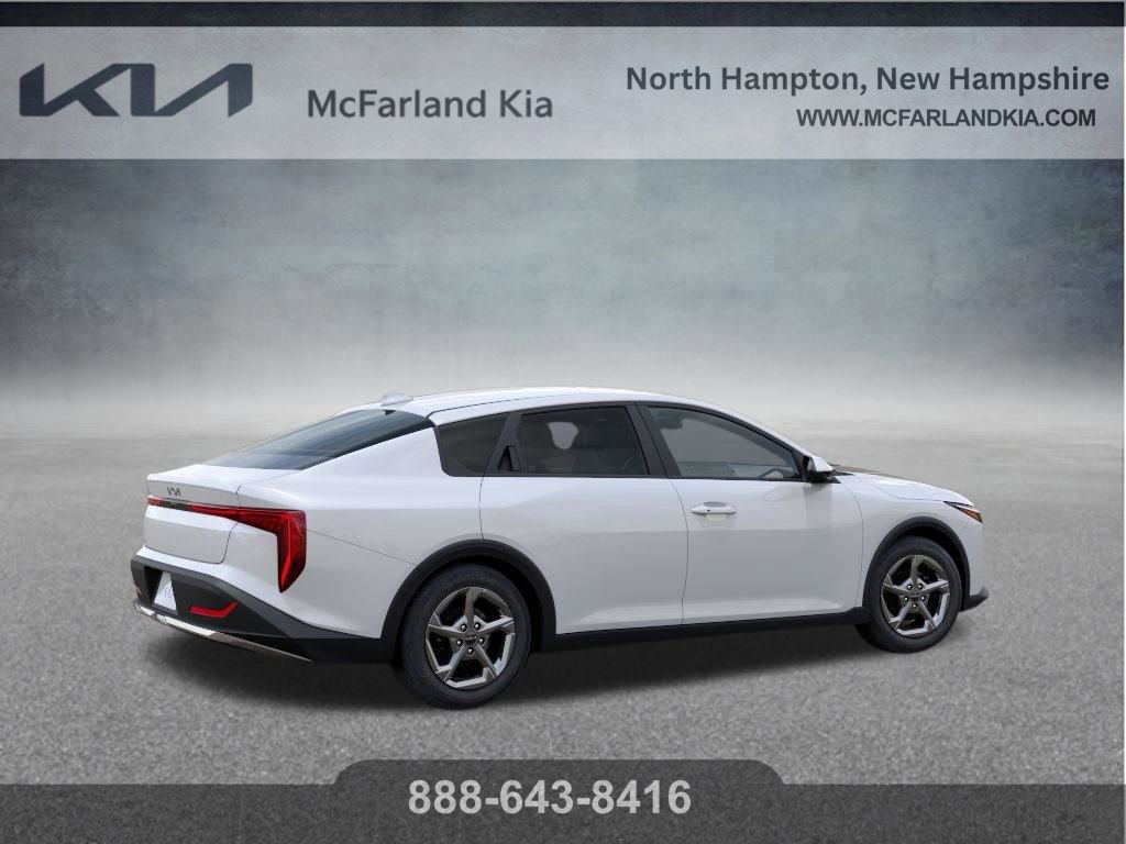 New 2026 Kia K4 LXS image 6