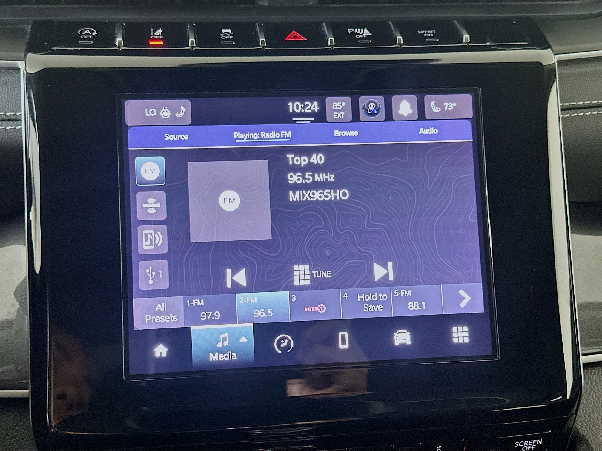 Used 2023 Jeep Grand Cherokee Laredo w/ Luxury Tech Group I AWD/4WD image 21
