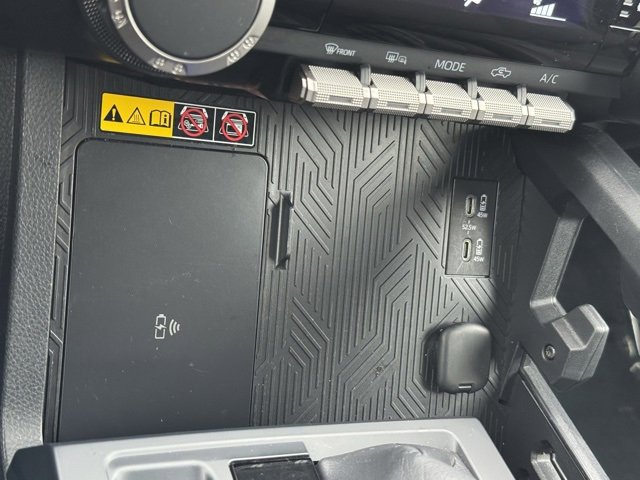 Used 2024 Toyota Tacoma TRD Sport image 13