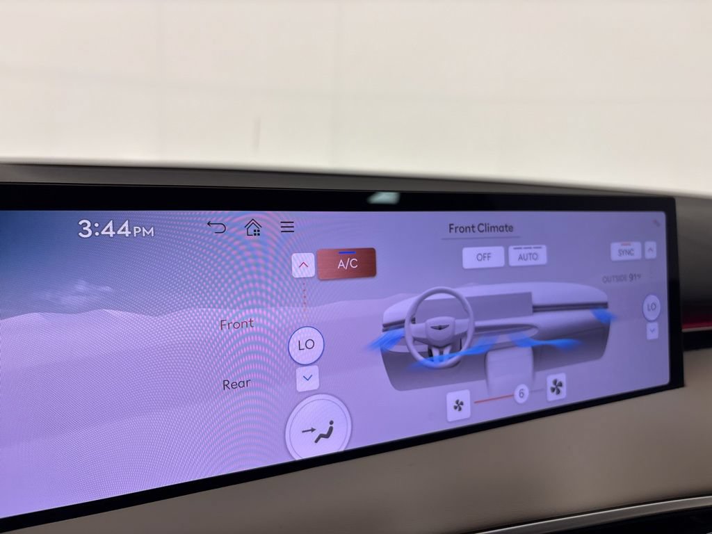 New 2026 Genesis GV70 2.5T Advanced AWD/4WD image 37