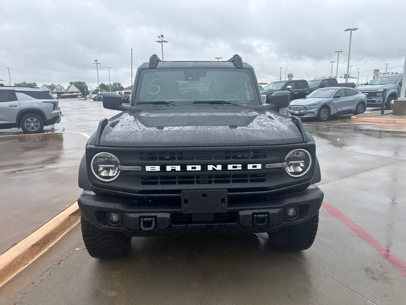 Used 2024 Ford Bronco Black Diamond AWD/4WD video 2