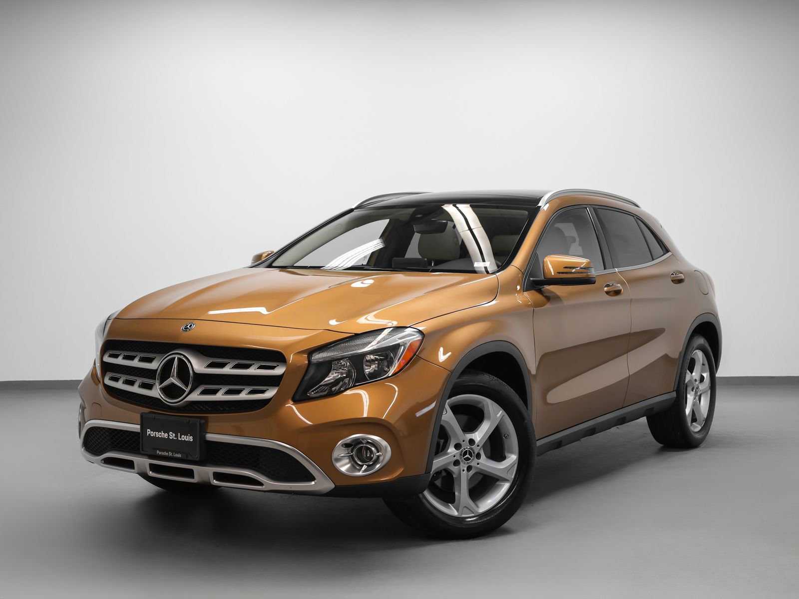 Used 2018 Mercedes-Benz GLA 250 4MATIC image 1