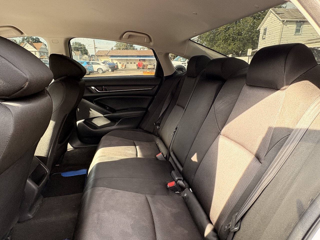 Used 2019 Honda Accord LX image 17