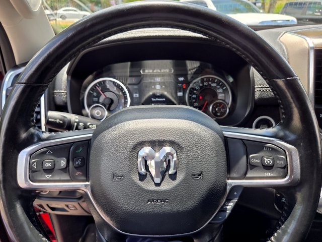 Used 2022 RAM 1500 Laramie AWD/4WD image 21