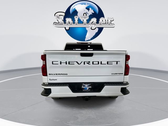 Used 2022 Chevrolet Silverado 1500 Custom image 10