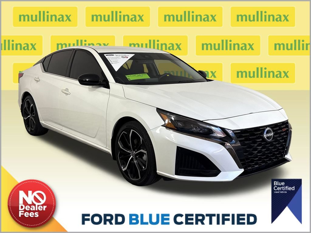 Used 2023 Nissan Altima 2.5 SR