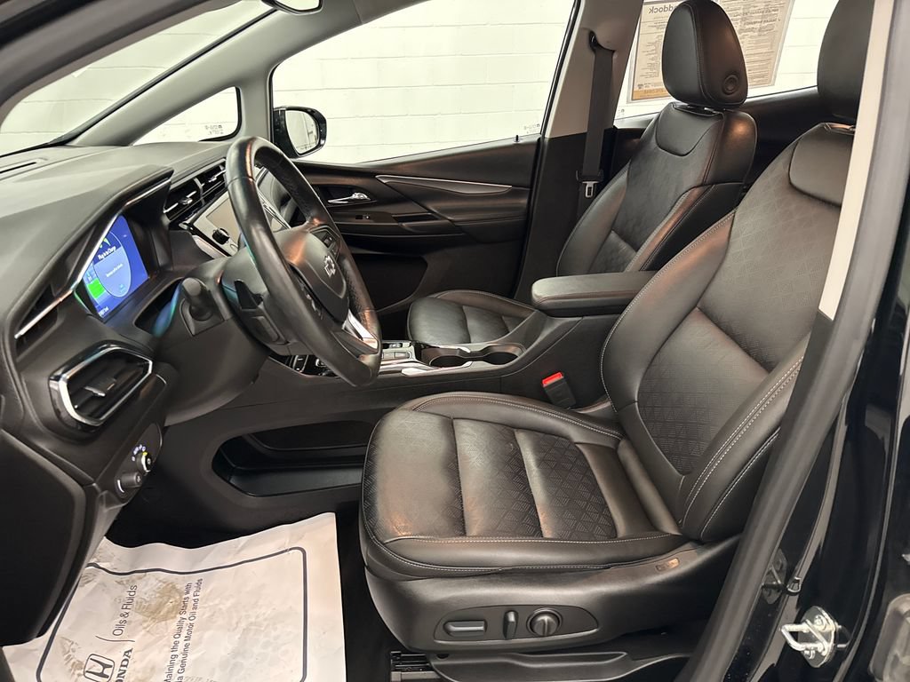 Certified 2023 Chevrolet Bolt LT FWD image 11