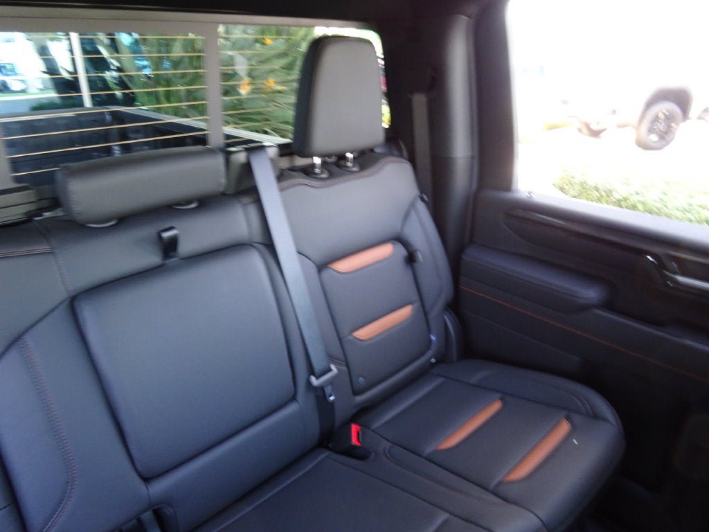 New 2026 GMC Sierra 2500 AT4 w/ AT4 Premium Plus Package AWD/4WD image 18