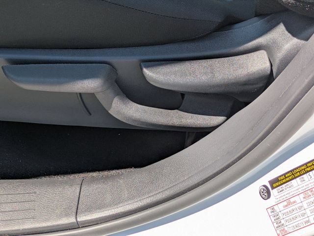 New 2025 Nissan Kicks Play S FWD image 12