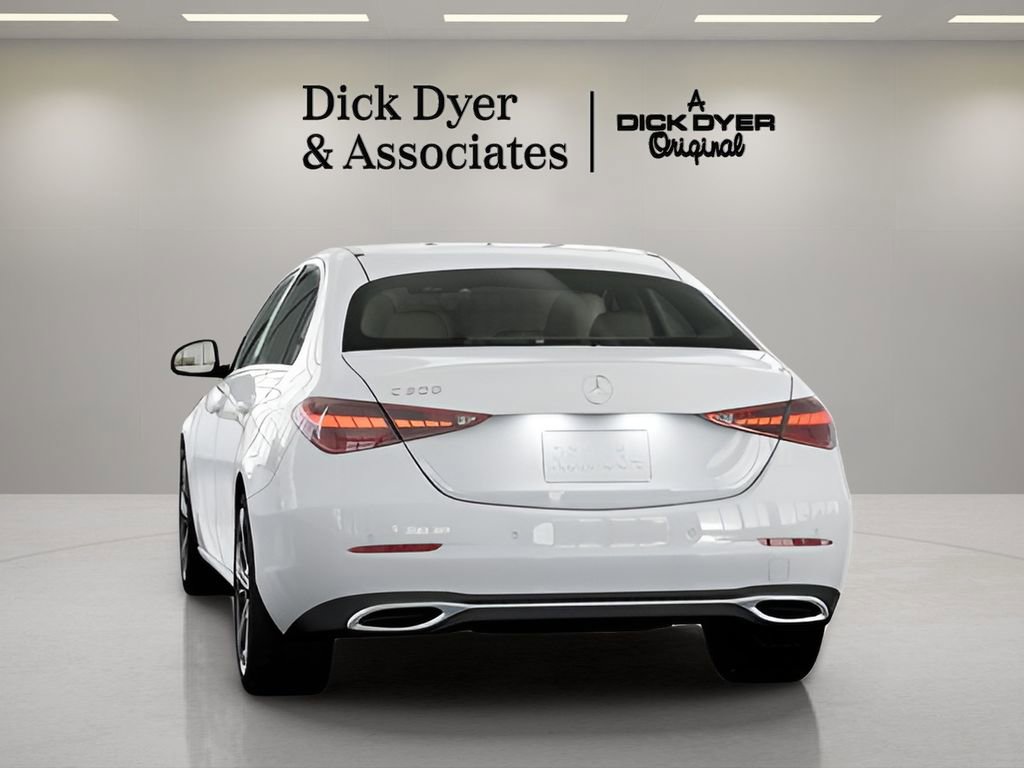 Used 2025 Mercedes-Benz C 300 Sedan image 15