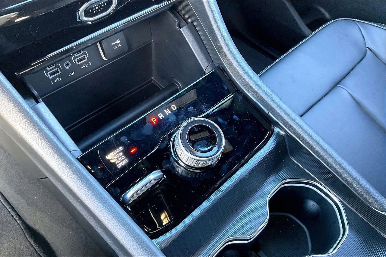 New 2026 Jeep Grand Cherokee Limited w/ Limited Altitude Package AWD/4WD image 30