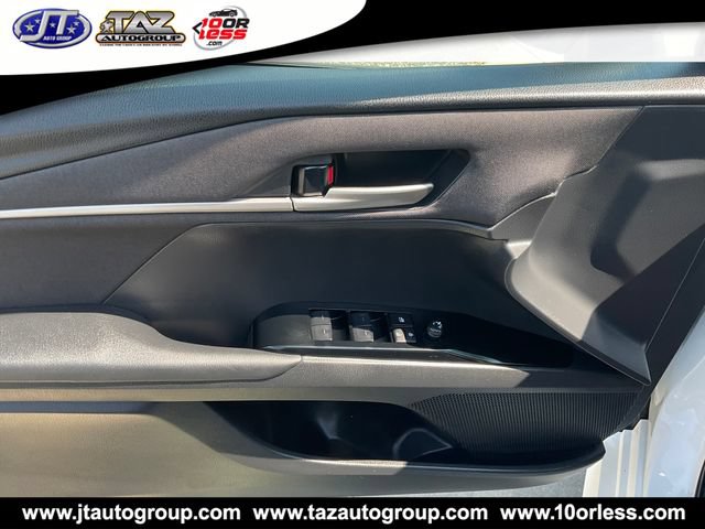 Used 2025 Toyota Camry LE FWD image 12