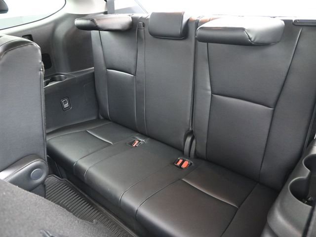 Used 2026 Toyota Highlander XLE image 15