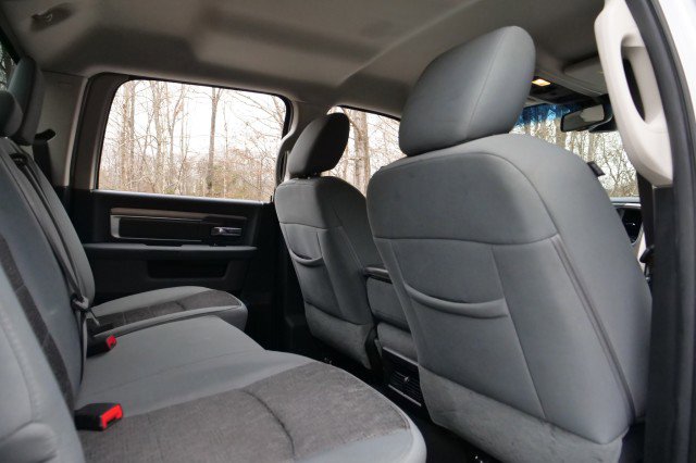 Used 2014 RAM 3500 Big Horn image 34