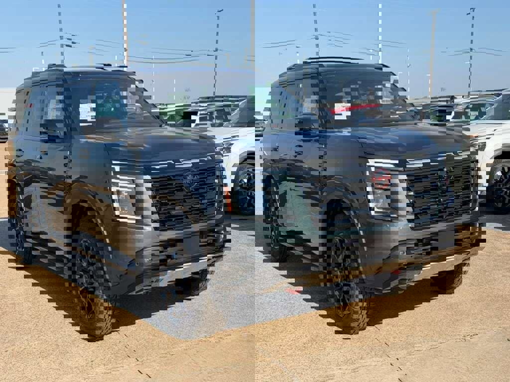 New 2026 Nissan Armada PRO-4X w/ Captain's Chari Seat Package image 4