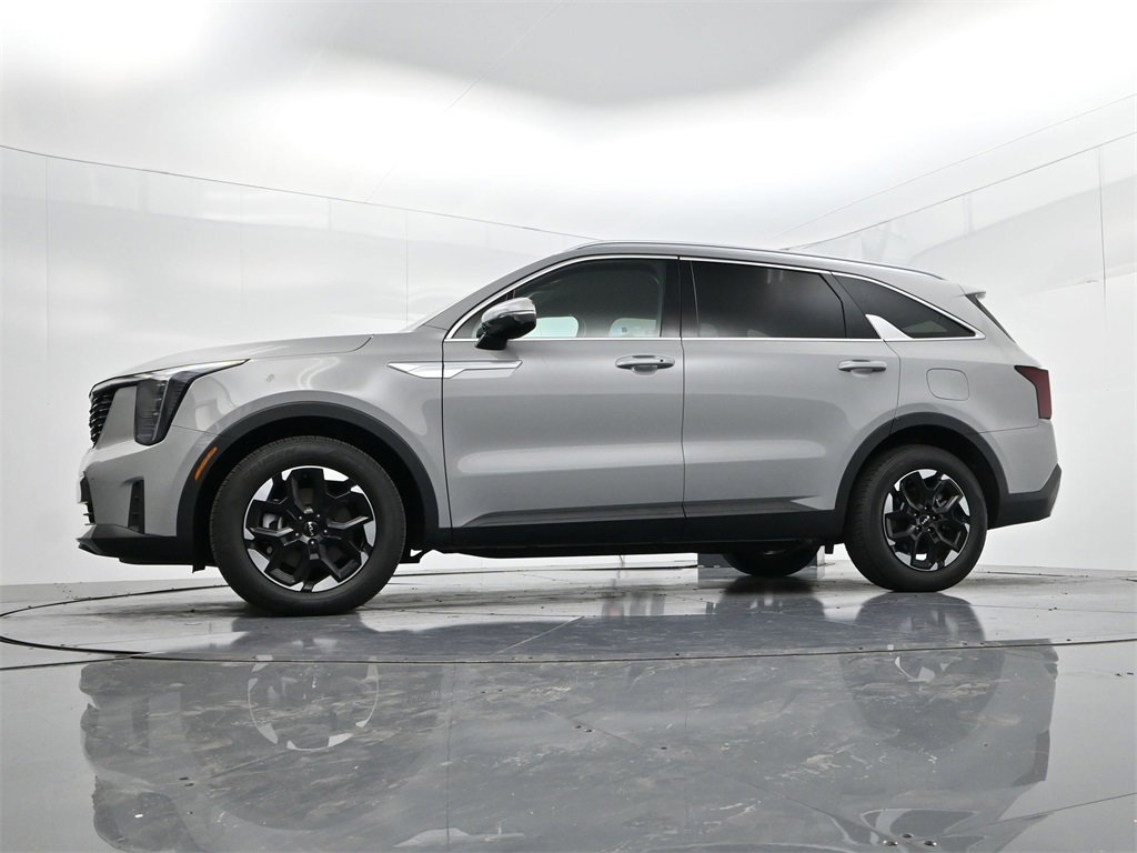 New 2025 Kia Sorento S image 36