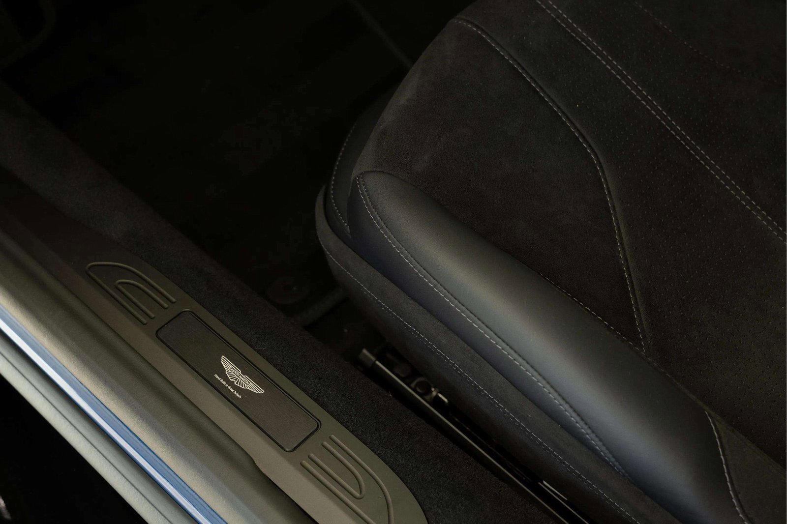 New 2026 Aston Martin V8 Vantage Coupe image 20