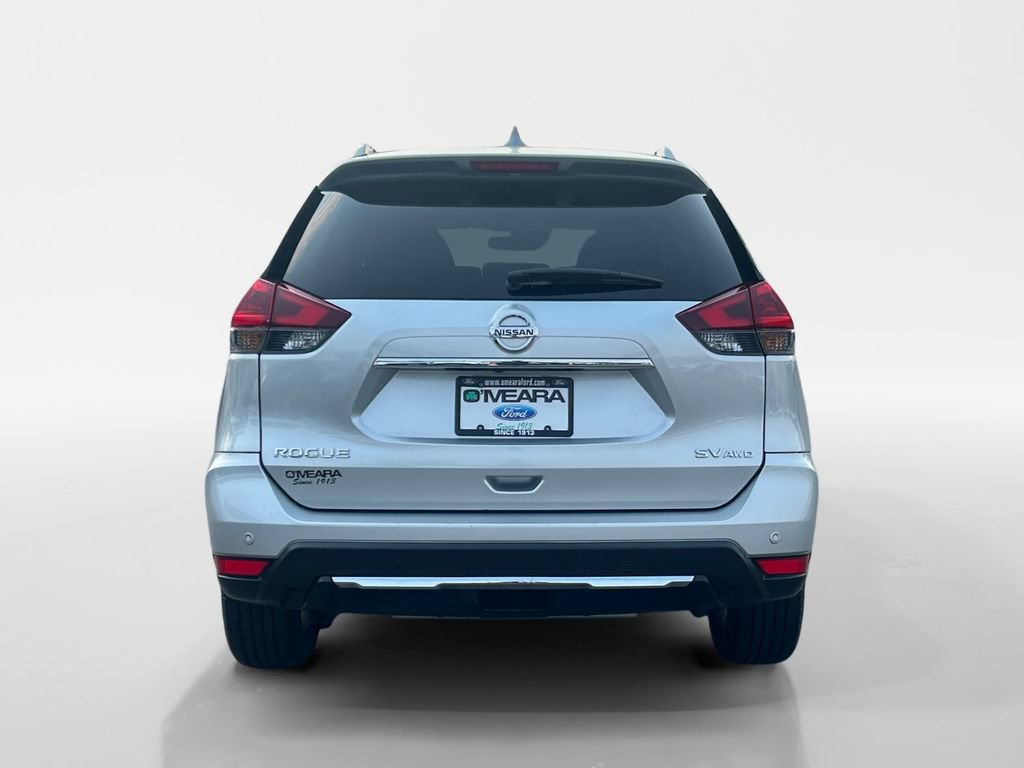 Used 2019 Nissan Rogue SV AWD/4WD image 4