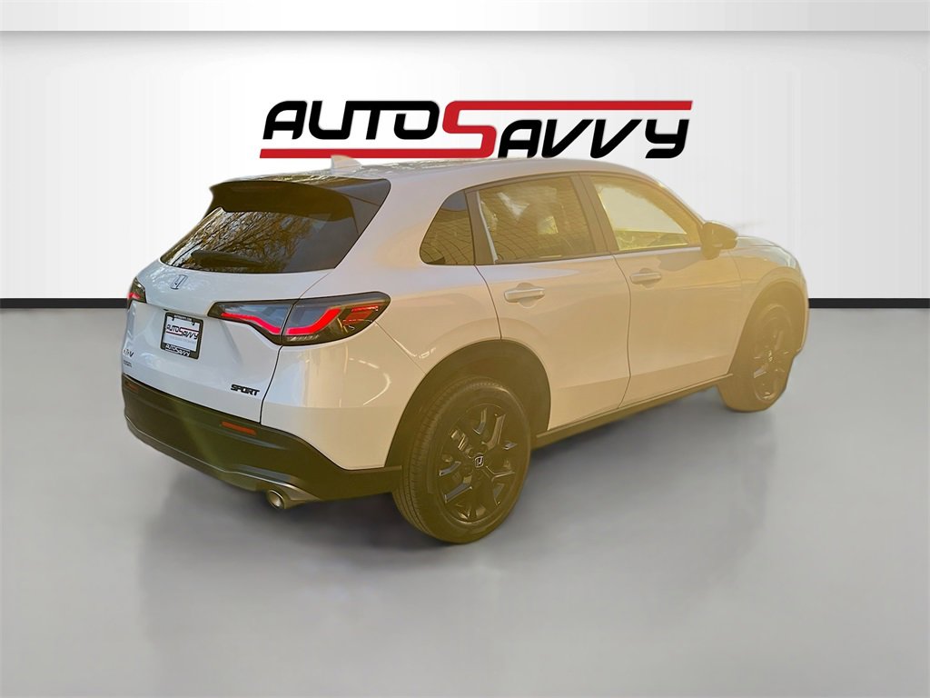 Used 2024 Honda HR-V Sport image 7
