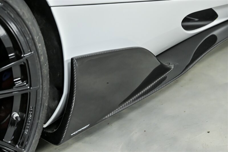 Used 2018 McLaren 720S Performance RWD image 18