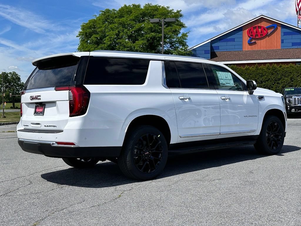 New 2026 GMC Yukon XL Elevation w/ Elevation Premium Package AWD/4WD image 9