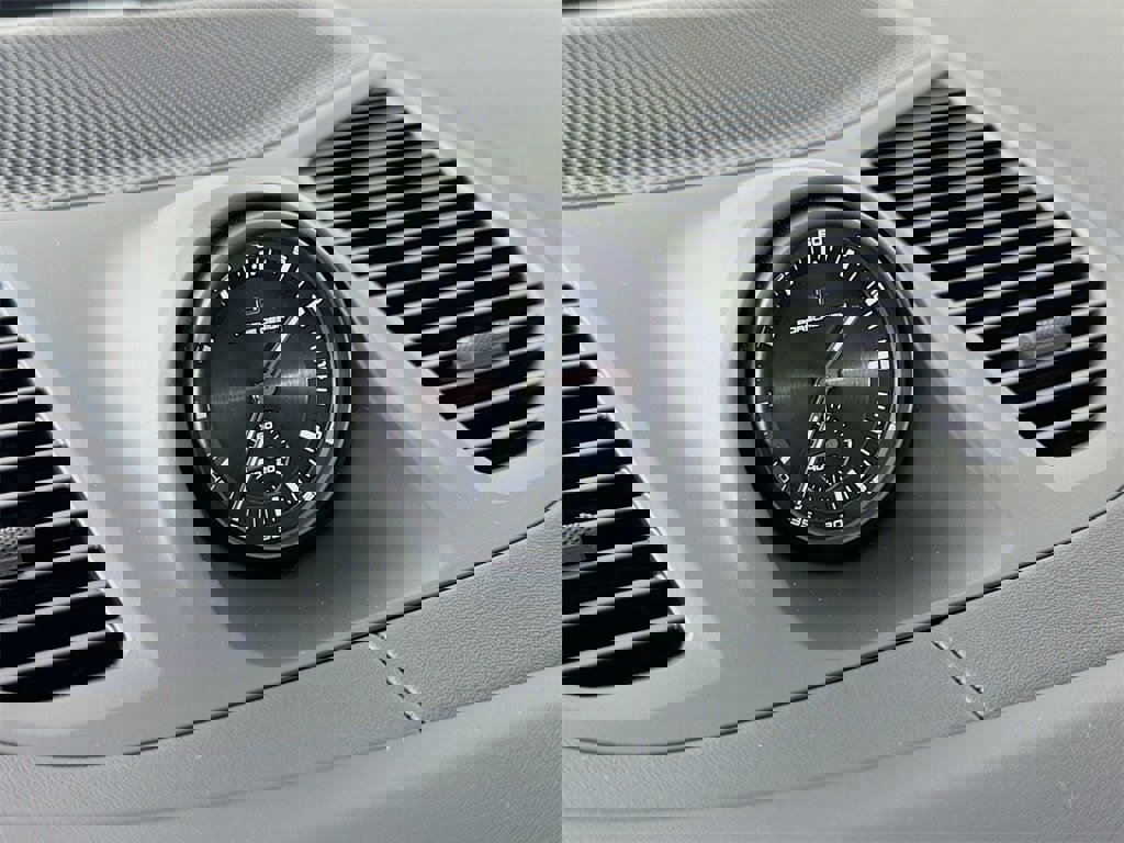 New 2026 Porsche Cayenne S image 18