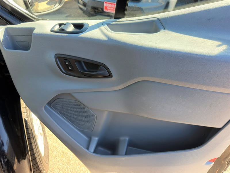 Used 2018 Ford Transit 350 XL RWD image 19