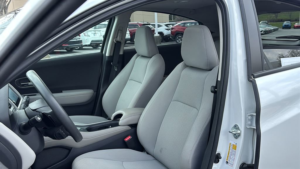 Used 2021 Honda HR-V EX image 10