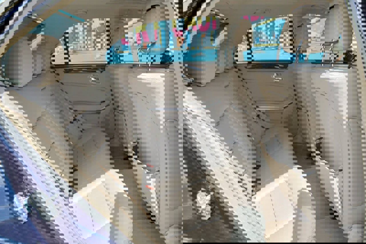 Used 2014 Mercedes-Benz E 350 Sedan w/ Premium 1 Package image 34