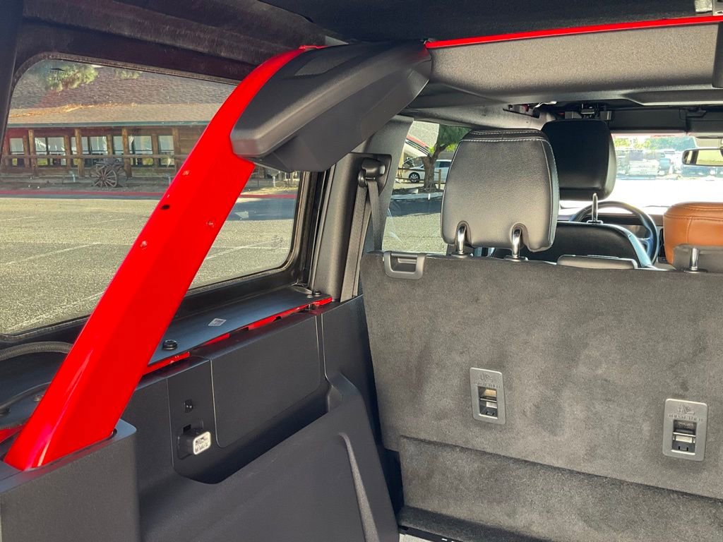 Used 2023 Ford Bronco Outer Banks w/ Sasquatch Package image 25