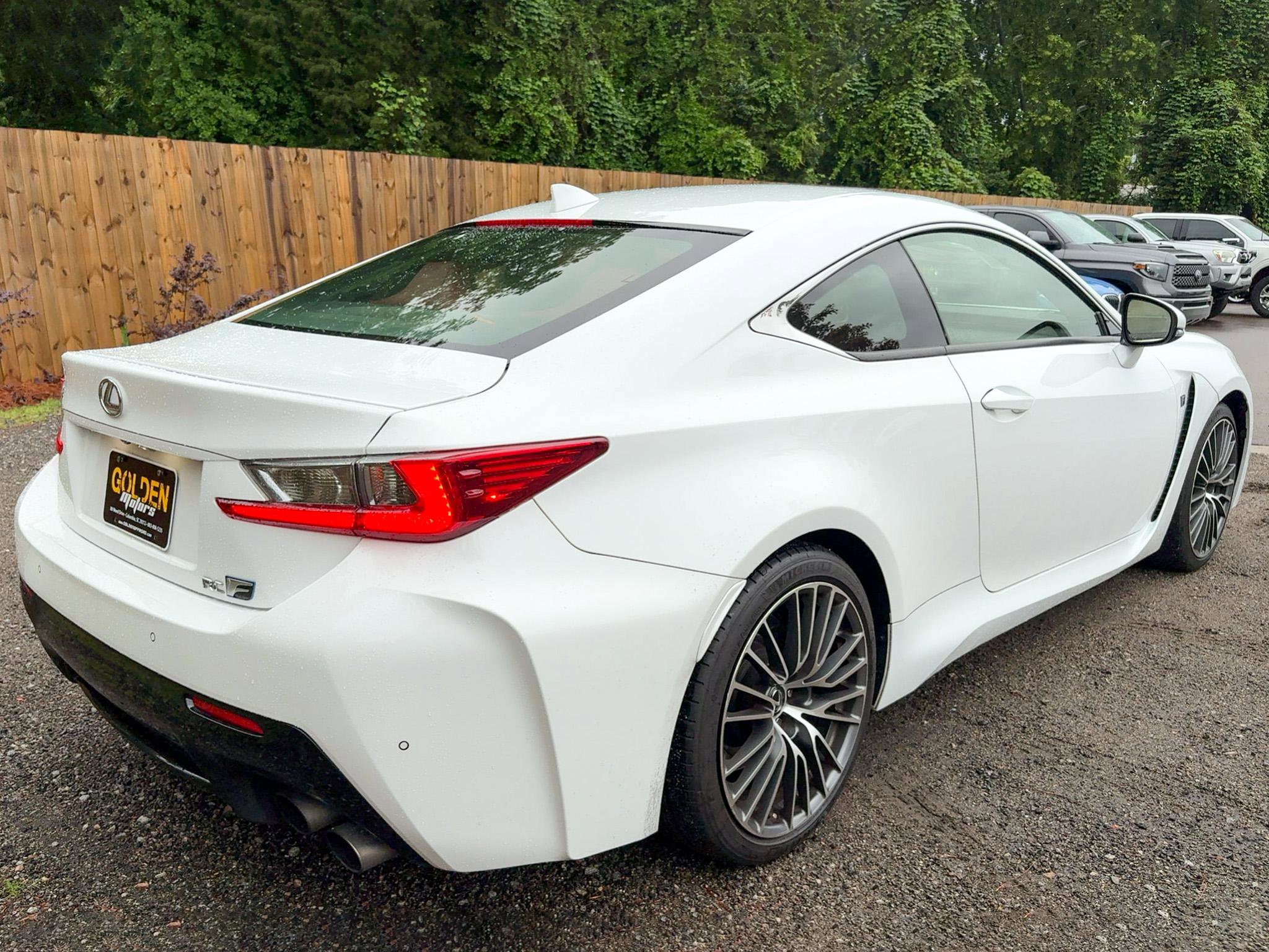 Used 2015 Lexus RC F w/ Premium Package RWD image 12