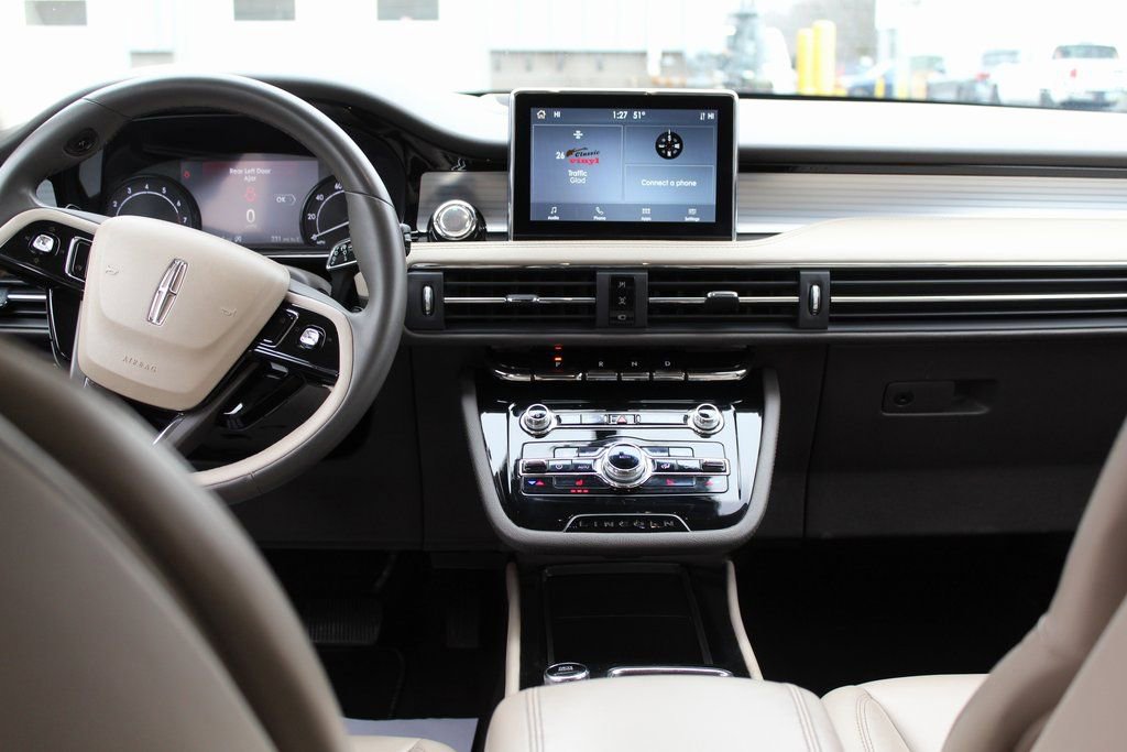 Used 2022 Lincoln Corsair FWD image 10